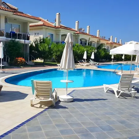 Sunset Beach Club Aqua 6 *